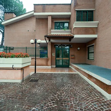 Capa's Loft * Rome